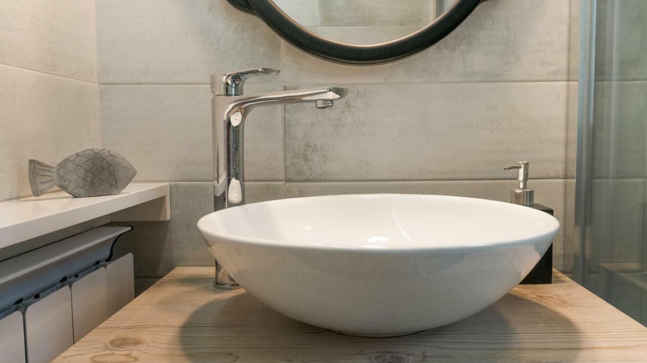 Luxury Studio 24 Дьор Екстериор снимка