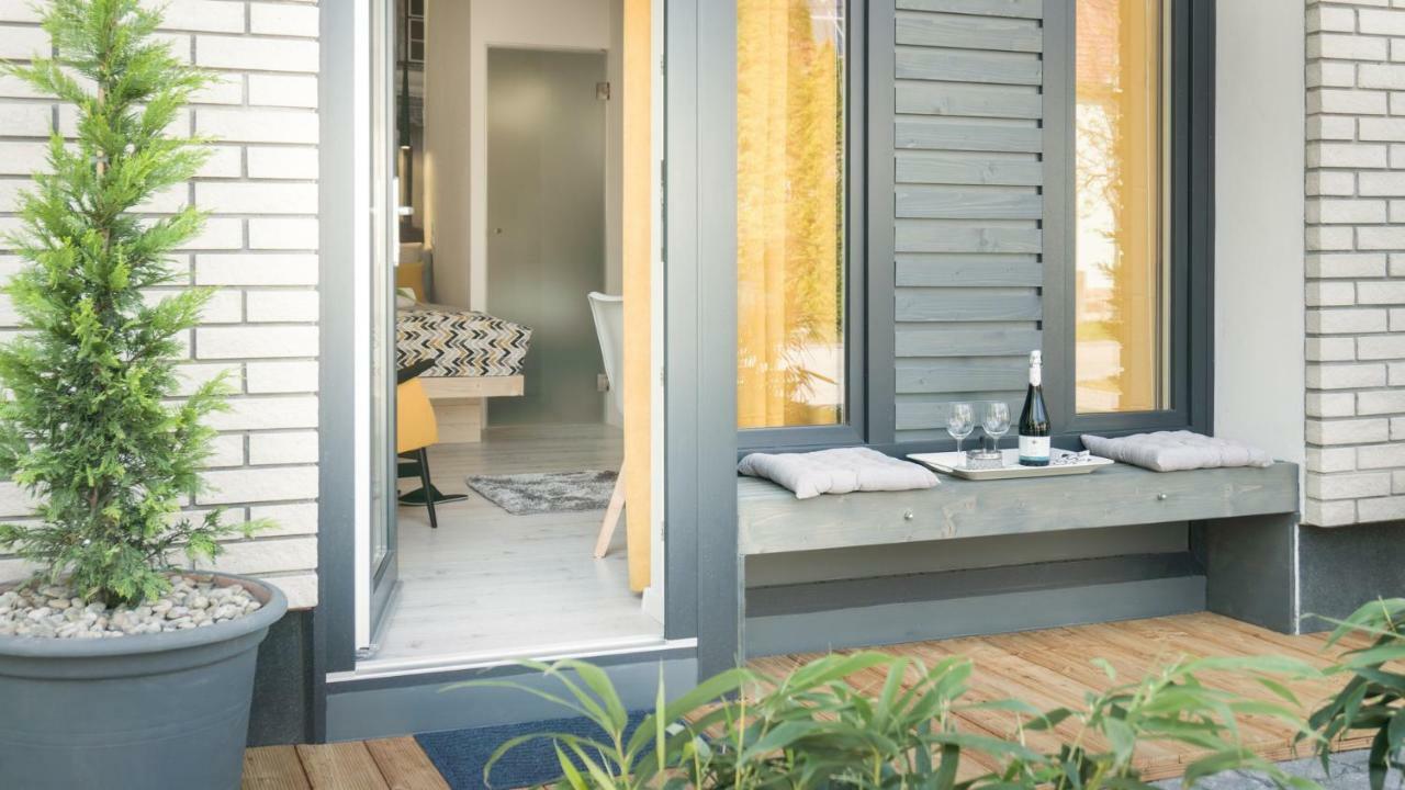 Luxury Studio 24 Дьор Екстериор снимка
